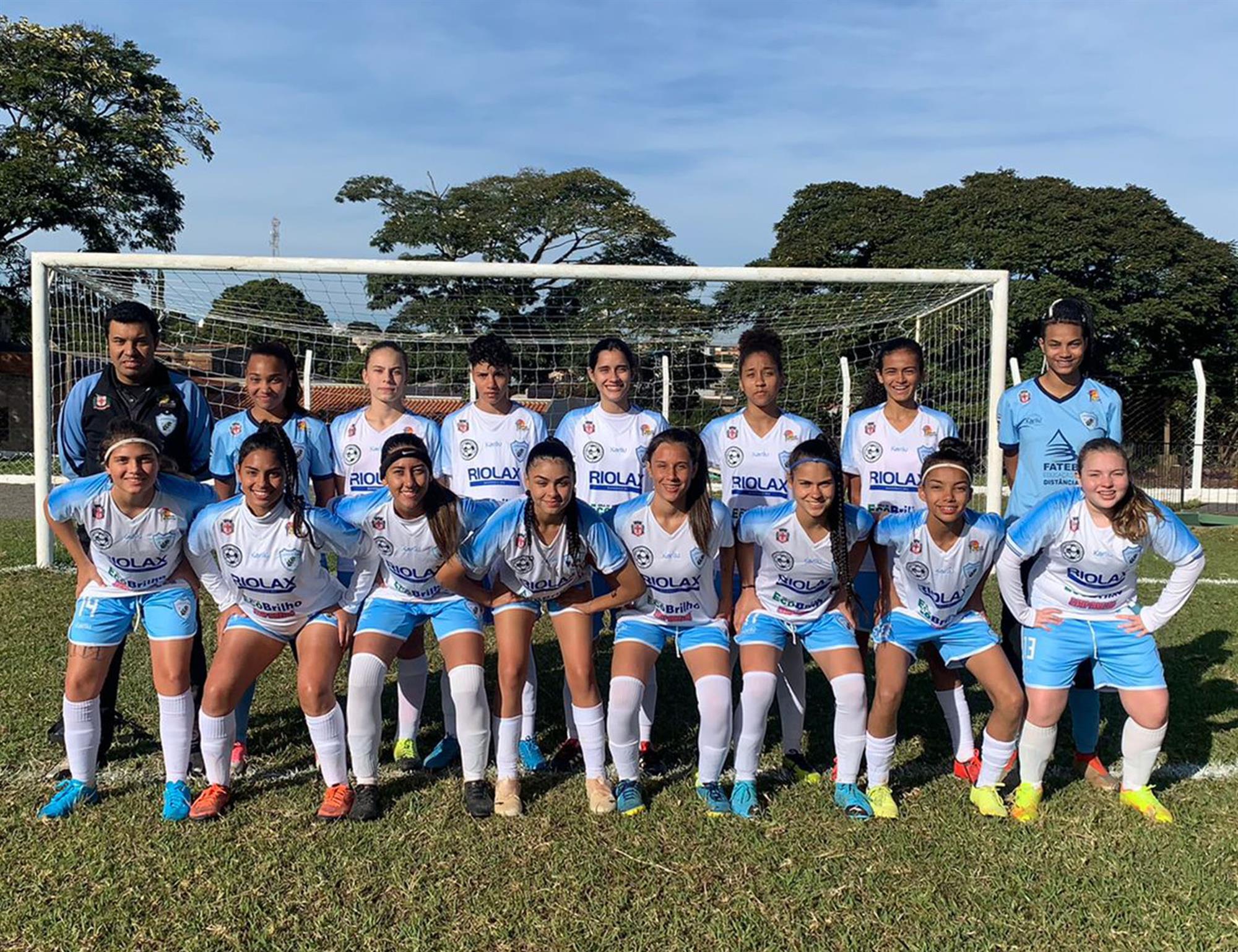 Equipe Tsuru Oguido/ Londrina é campeão da fase Regional do Paraná Bom de Bola sub-16